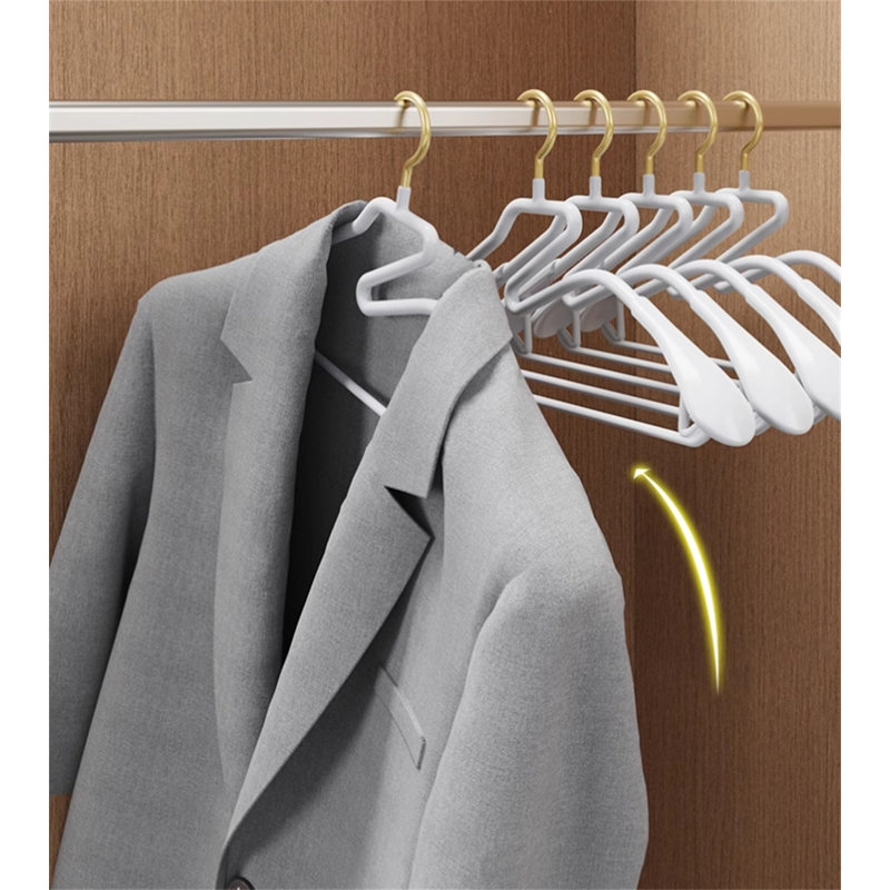 Luxury Wide-Shouldered Clothes Hanger, 20