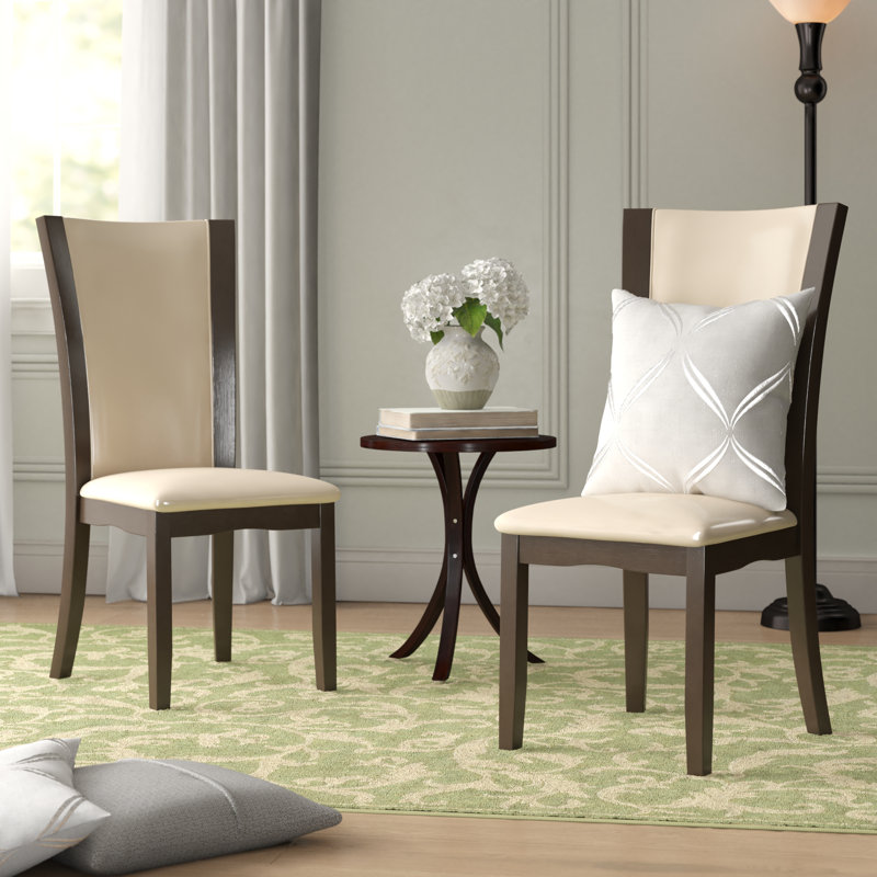 Chaise d'appoint rembourrée Bardia
