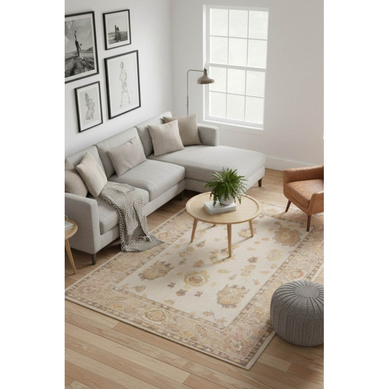 Tapis en chenille tissé à motif classique jaune / beige Lucien, Rectangle 3'10" x 5'3"