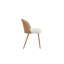 Chaise en osier brun