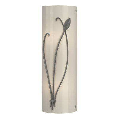 Leaf 2 - Light Flush Mounted Sconce