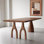 Table en bois massif minimaliste: Wabi - Sabi et fonctionnelle