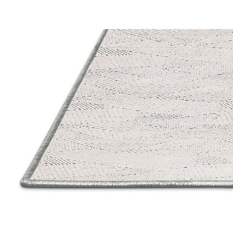Dezmund Chevron Indoor Rug, Rectangle 7' x 9'