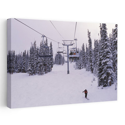 Remontée mécanique passant au-dessus d'une neige, paysage couvert, Keystone Summit County, Colorado, paysage contemporain abstrait, art