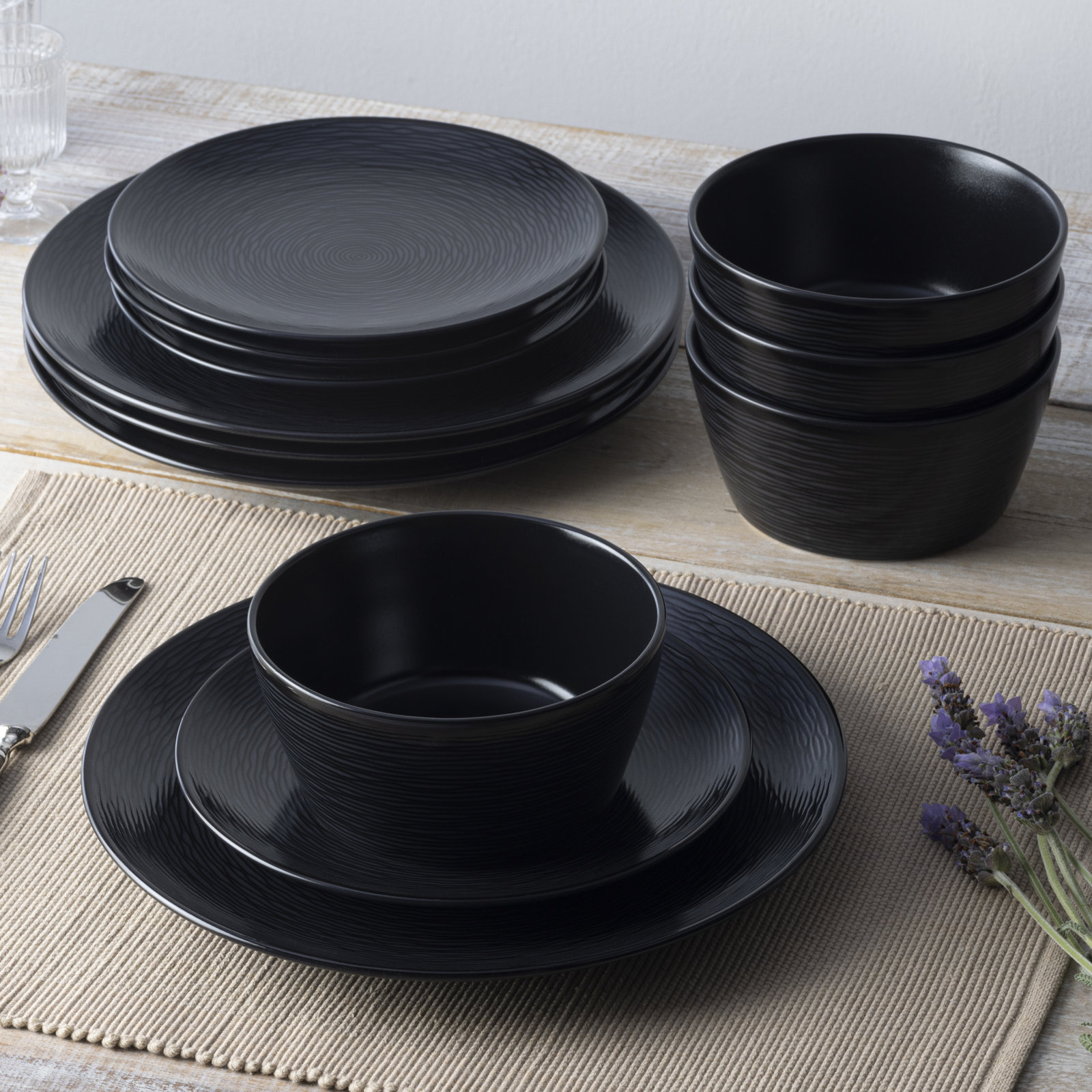 Noritake Colorscapes Swirl 12-Piece Coupe Dinnerware Set, Service For 4, Black