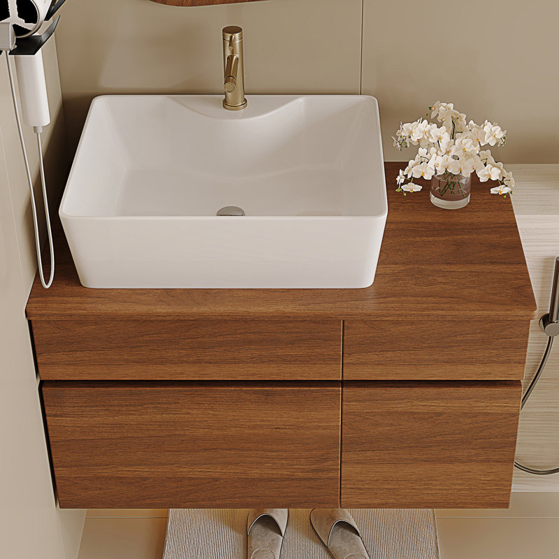 Petit meuble-lavabo simple avec lavabo