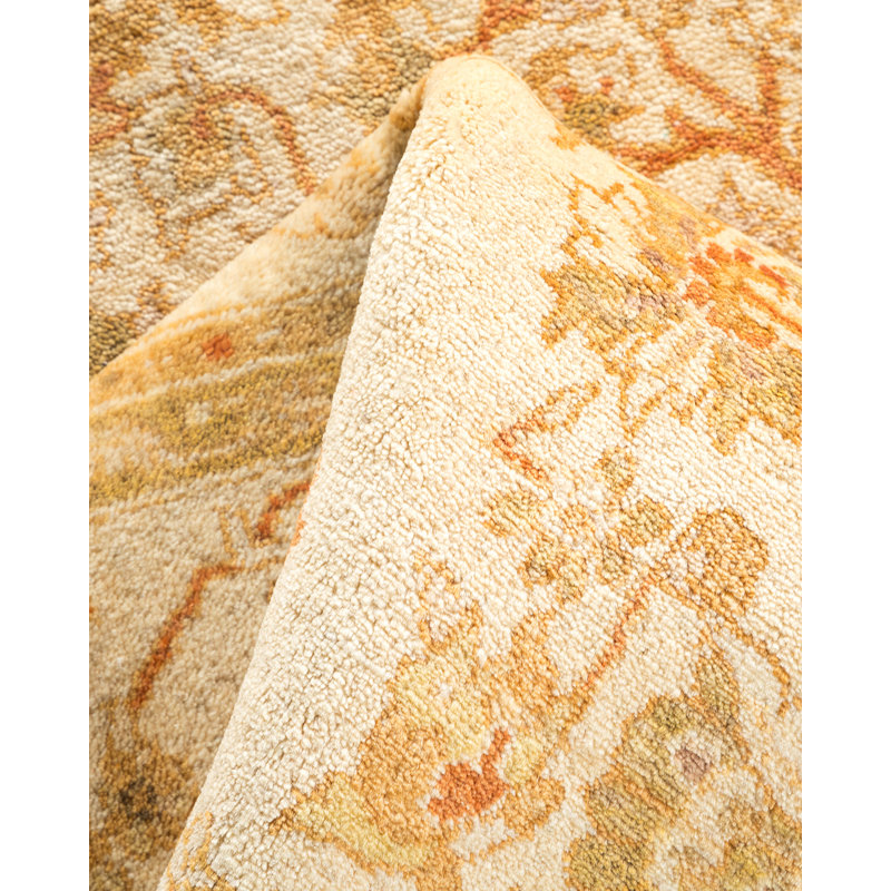 Classic One-of-a-Kind 4' 1" X 6' 2" Hand Knotted Area Rug