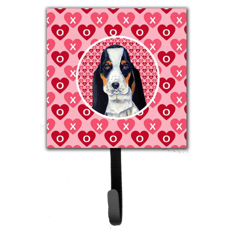 Porte-garde-chant et hearts basset hound