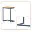 Table d'appoint industrielle en forme de C avec structure en métal et plateau en bois-444351899
