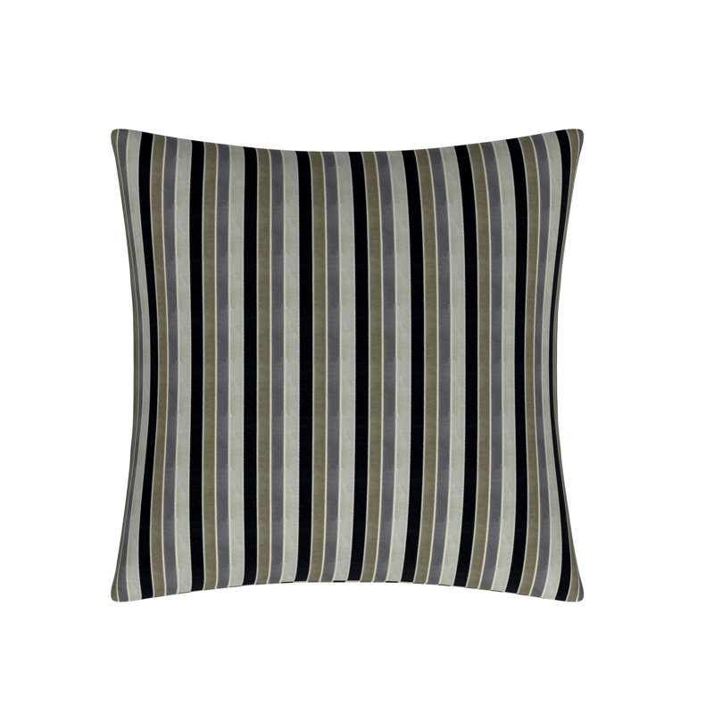 Banbury Square Pillow Cover & Insert, 26" x 26"