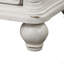 Table de chevet au fini blanc antique