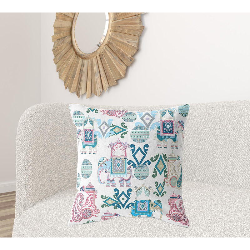 Coussin décoratif 26 po x 26 po Broadcloth Floral, Floral blanc / rose