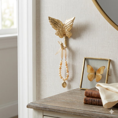 Crochet mural Mythra Golden Angel Wings