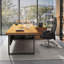 Bureaux en bois massif brun en forme de L-107440729