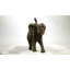 Statue éléphant avec trompe vers le haut
