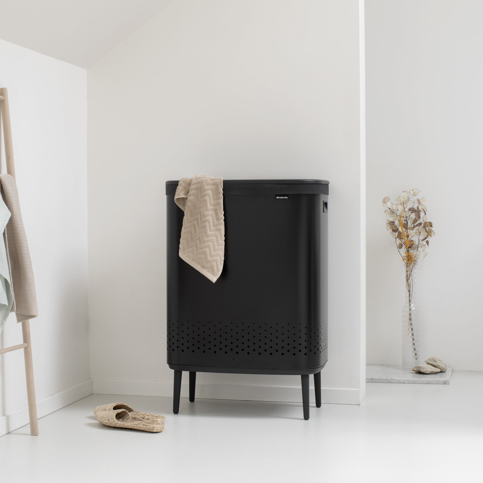 Brabantia Bo Dual Compartment Laundry Hamper 2 x 11.9 Gallon (23.8 Gallon Capacity), Matte Black