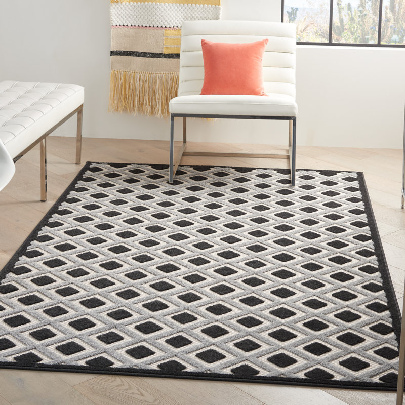 Aeliana Geometric Indoor / Outdoor Rug, Rectangle 12' x 15'