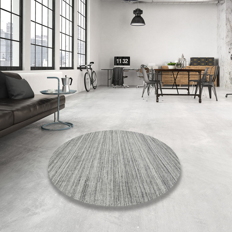 Indoor Rug, Round 7'