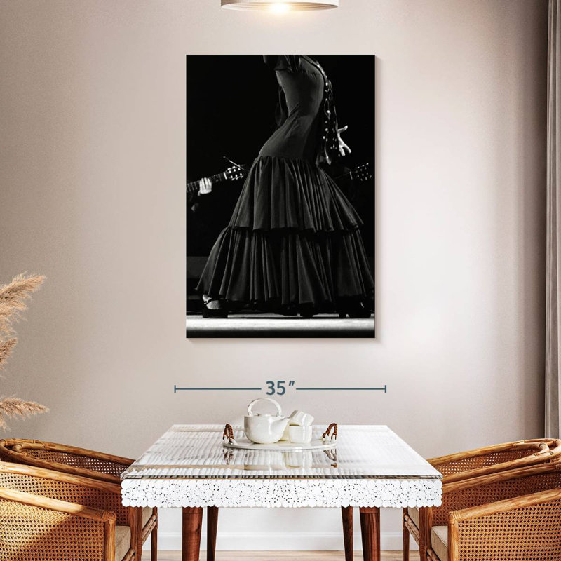 Enn BW Flamenco Dance, 48" H x 32" W