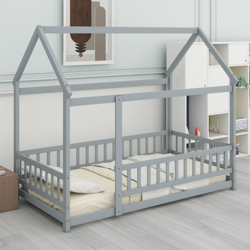 Lit en bois avec structure de toit et garde-corps de sécurité, Gris