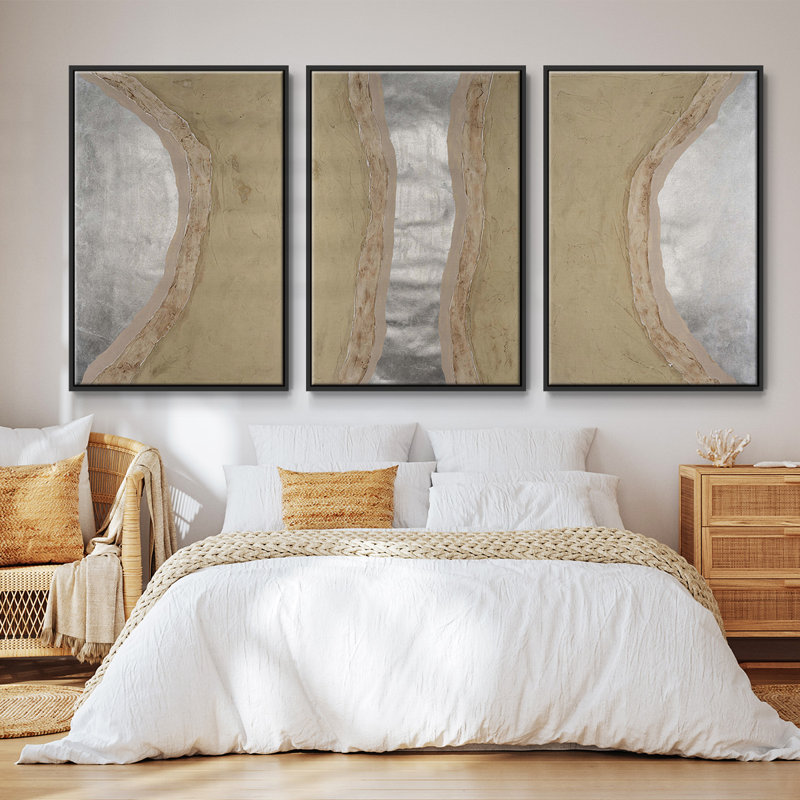 «Silver Lake I», ensemble de 3 reproductions encadrées sur toile, H 40 po x l 78 po, Noir