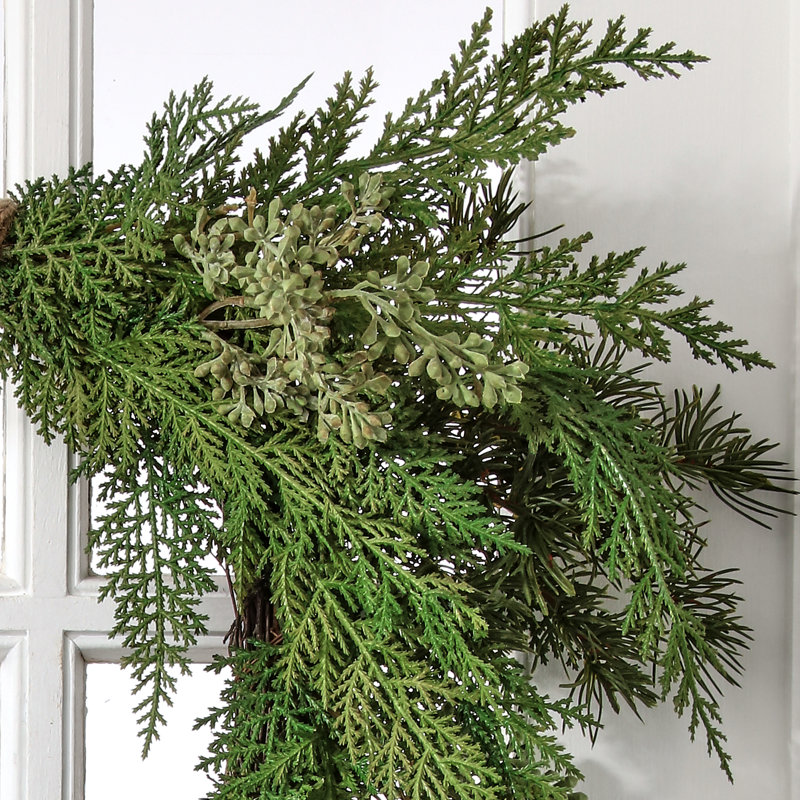 Couronne en polyéthylène Natural Touch, H 25,98 po x l 25,98 po x P 5,91 po