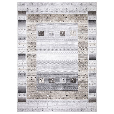 Adriah Geometric Indoor Rug