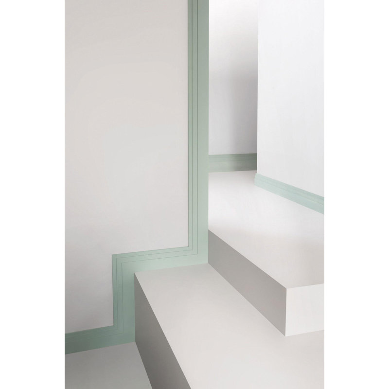 Plastique blanc de 0,625 po d'épaisseur x 4,75 po de largeur x 78,75 po de longueur, base murale blanche