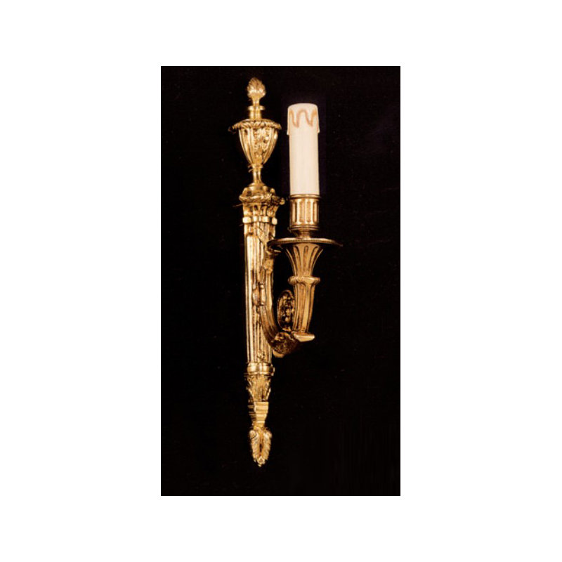 Beyers Candle Wall Light