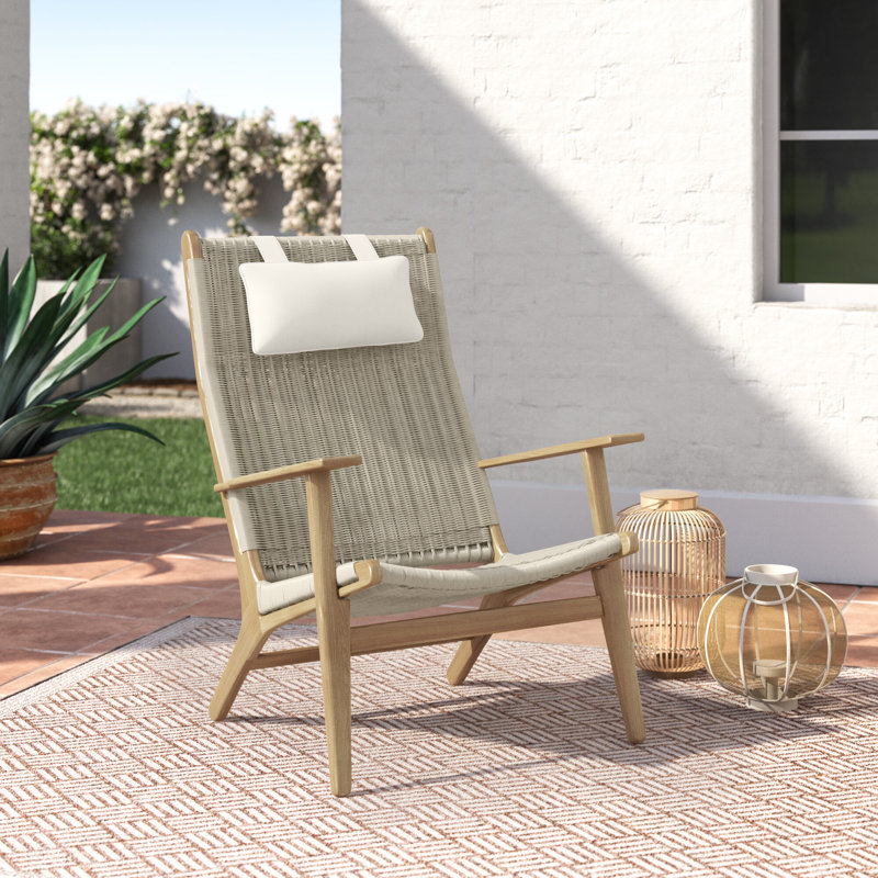 Vienna Outdoor Lounge Chair , Sunbrella® Cushions Included