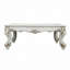 Table basse antique en nacre avec pieds sculptés - Sublime votre espace détente. Pieds finement travaillés, idéal pour la maison.