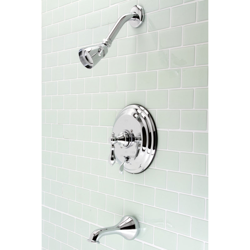 Robinet de baignoire et douche à pression équilibrée à poignée simple Kingston Brass, Chrome poli