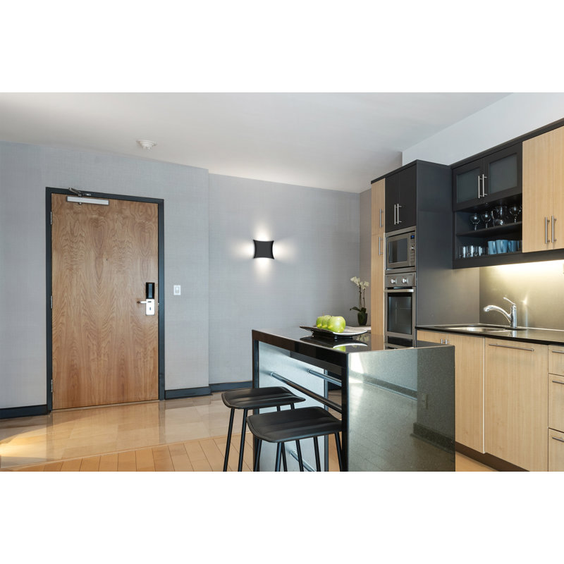 Besa Kite Sconce, Noir, noir, noir, noir