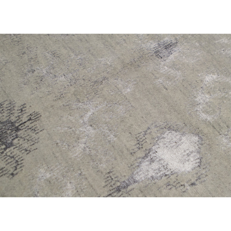 Ikat Area Rug in Silver/Natural, Rectangle 6'2" x 8'10"