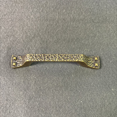(Paquet de 5) Poignée rustique de 3 pouces avec faux clous en laiton antique