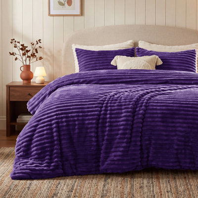 Bedsure Twin Size Comforter Sets - 2-Piece Double-Sided Fleece Fluffy Purple Bedding, Cozy Striped Aesthetic for Modern & Guest Bedrooms, All-Season Luxury Home Decor