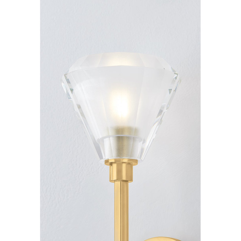 Maspeth 1 - Light Wallchiere Sconce