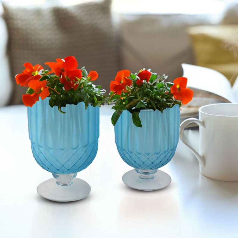 Cerys Glass Table Vase, Blue