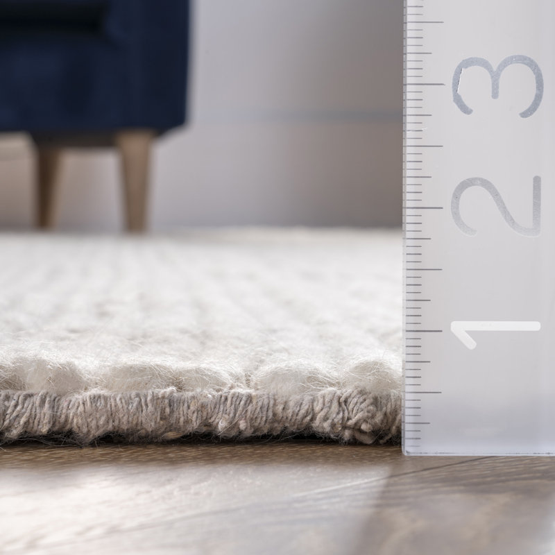 Tapis ivoire tressé à la main Dunanney, Rectangle 7 pi x 9 pi