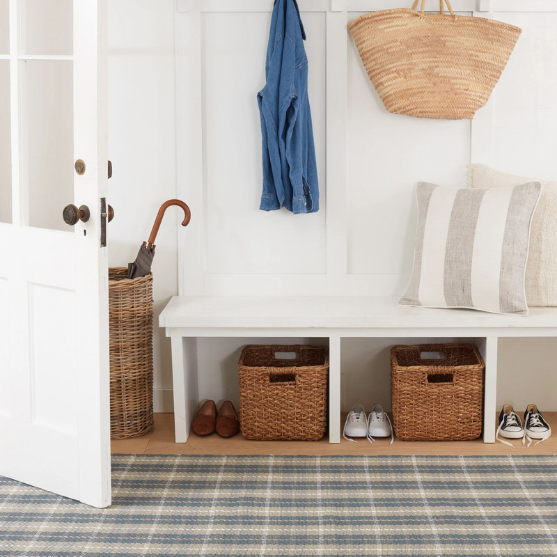 Lakeville Plaid Charcoal Handwoven Indoor/Outdoor Rug, Rectangle 2' x 3'