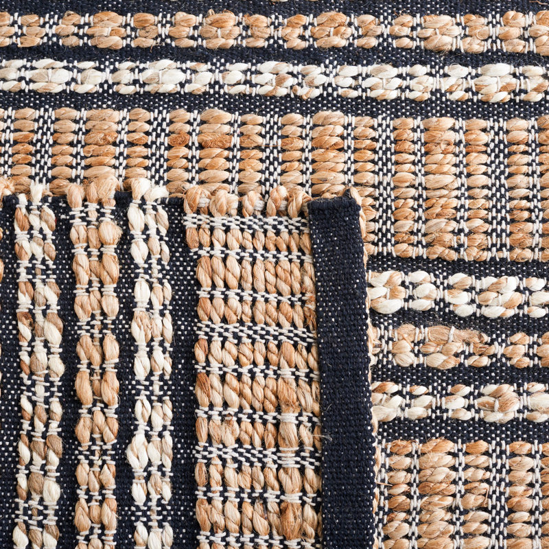 Zakai Natural Fiber Flat Weave Jute/Cotton Geometric Rug in Navy/Natural, Rectangle 4' x 6'
