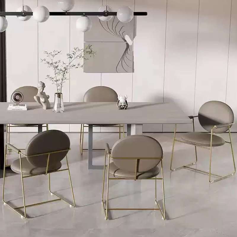 Chaises en similicuir de style moderne et décontracté, Gris