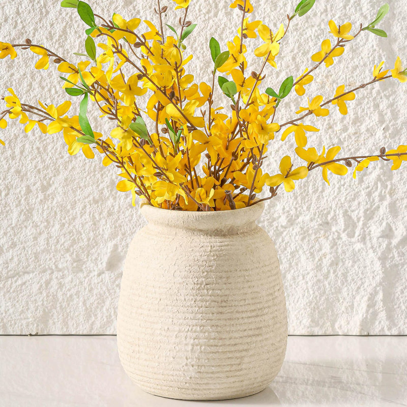 Vase en céramique rustique neutre