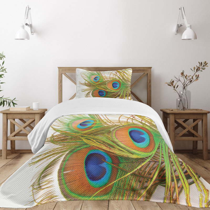 White Twin Quilted Bedspread Set with Peacock Feathers