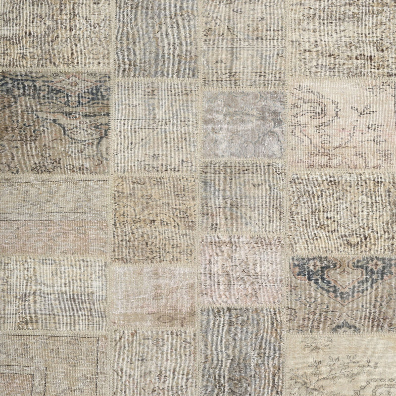 Tapis contemporain gris / beige, Carré 7 pi
