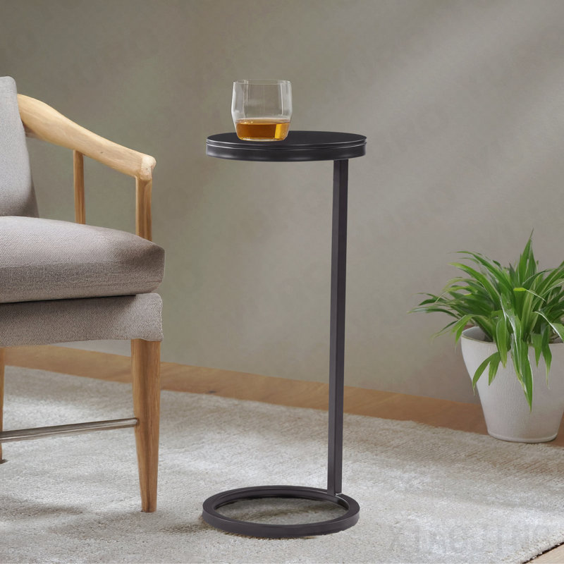Table d'appoint Yancey, Antique Bronze, H 24,38 po x L 10 po x l 10 po