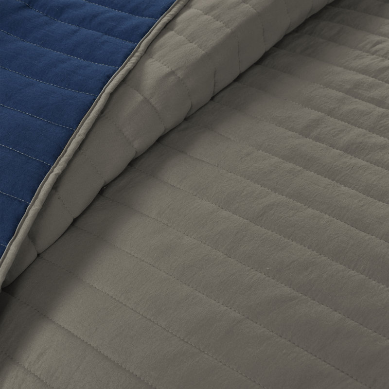 Reyna Soft All Season Reversible Quilt Set, King, Gray/Navy