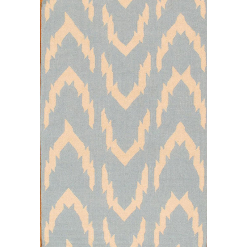 Ninave Moroccan Area Rug in Beige