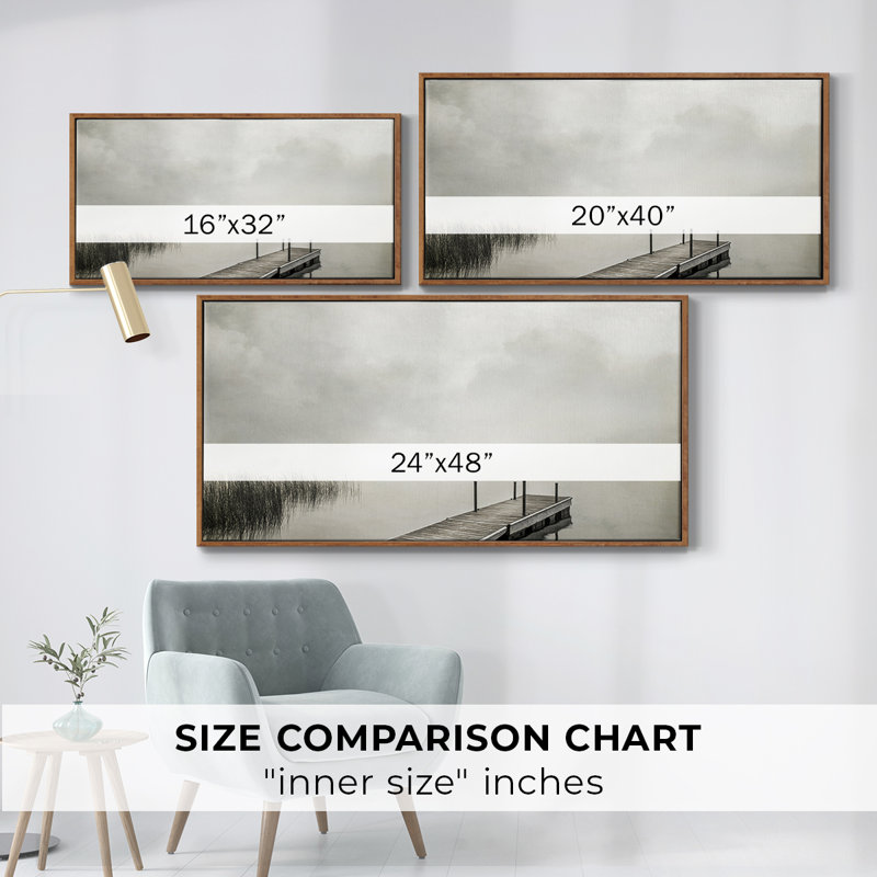 Misty Dock - Toile tendue avec châssis encadré - Prêt à être accroché, Noyer, 21" H x 41" W