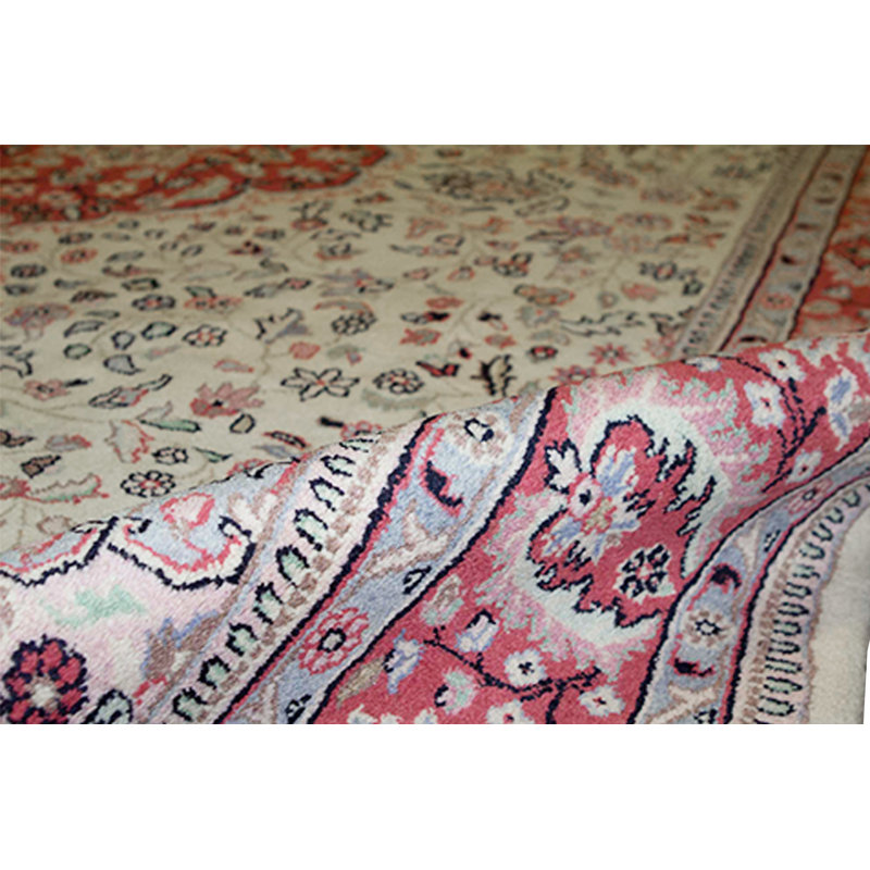 Tapis ivoire et rouge noué à la main de haute qualité